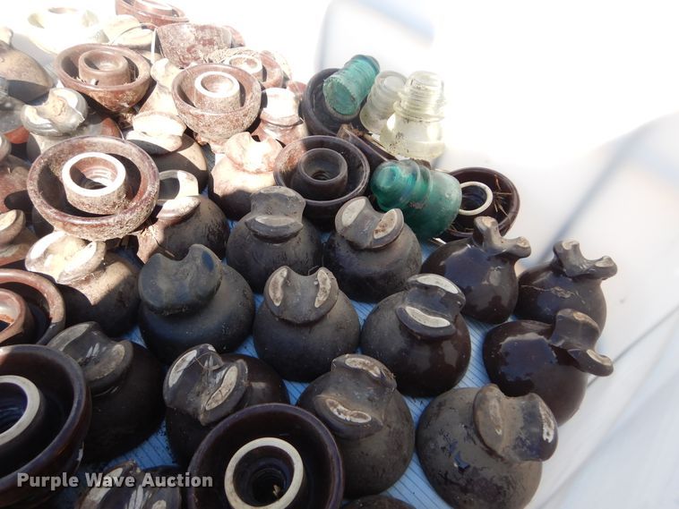 image for item DL6344 Approximately 300 porcelain insulators