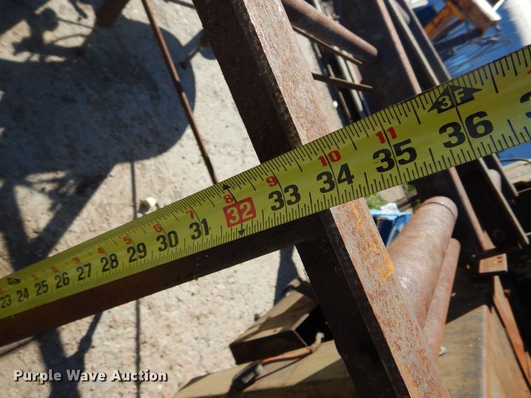 image for item DL6347 (2) band saws