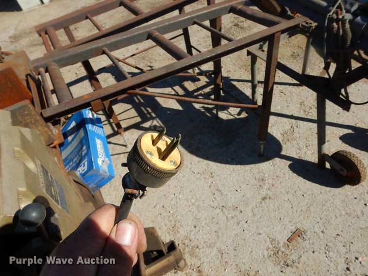 image for item DL6347 (2) band saws