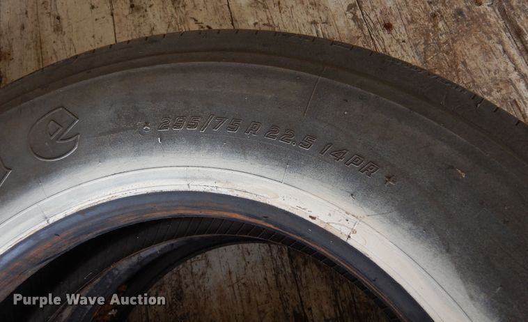 image for item DM5144 1994 Wabash  dry van trailer