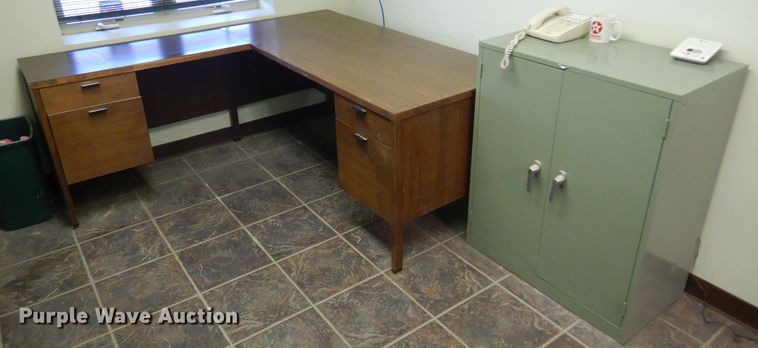 image for item DM5155 Office furniture