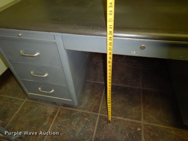 image for item DM5155 Office furniture