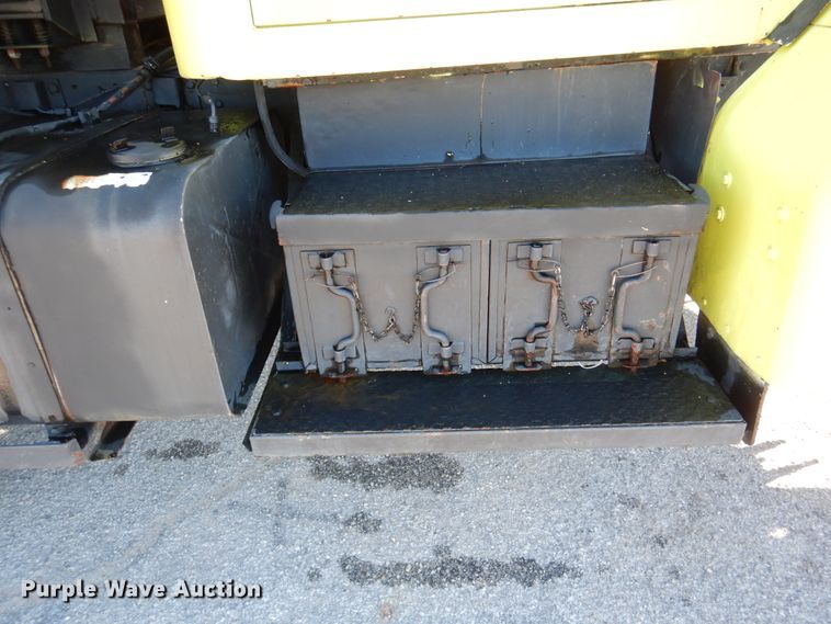 image for item DM6467 1969 Am General M810  brush fire truck