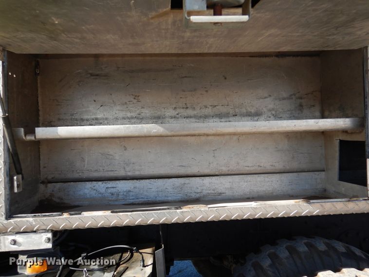 image for item DM6467 1969 Am General M810  brush fire truck