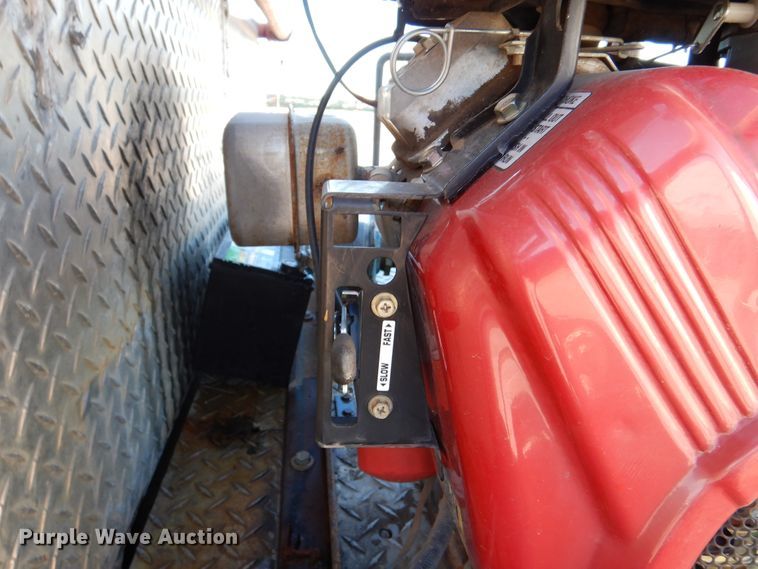 image for item DM6467 1969 Am General M810  brush fire truck