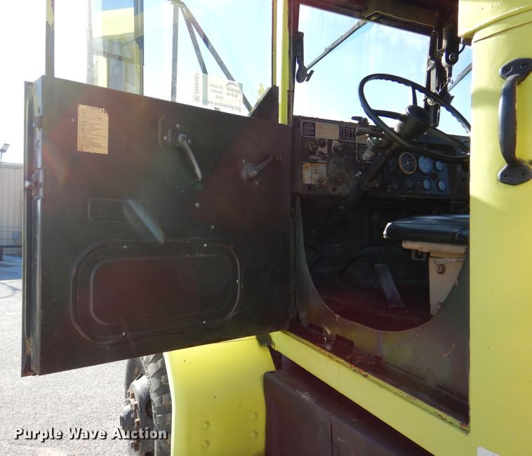 image for item DM6467 1969 Am General M810  brush fire truck