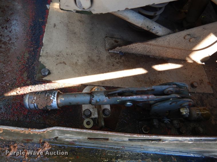 image for item DM6467 1969 Am General M810  brush fire truck