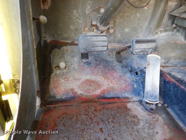 image for item DM6467 1969 Am General M810  brush fire truck