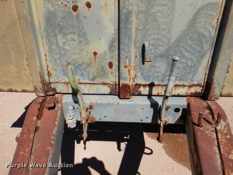 image for item DM6469 Am General M105  utility trailer