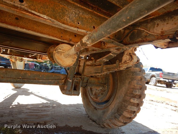 image for item DM6469 Am General M105  utility trailer