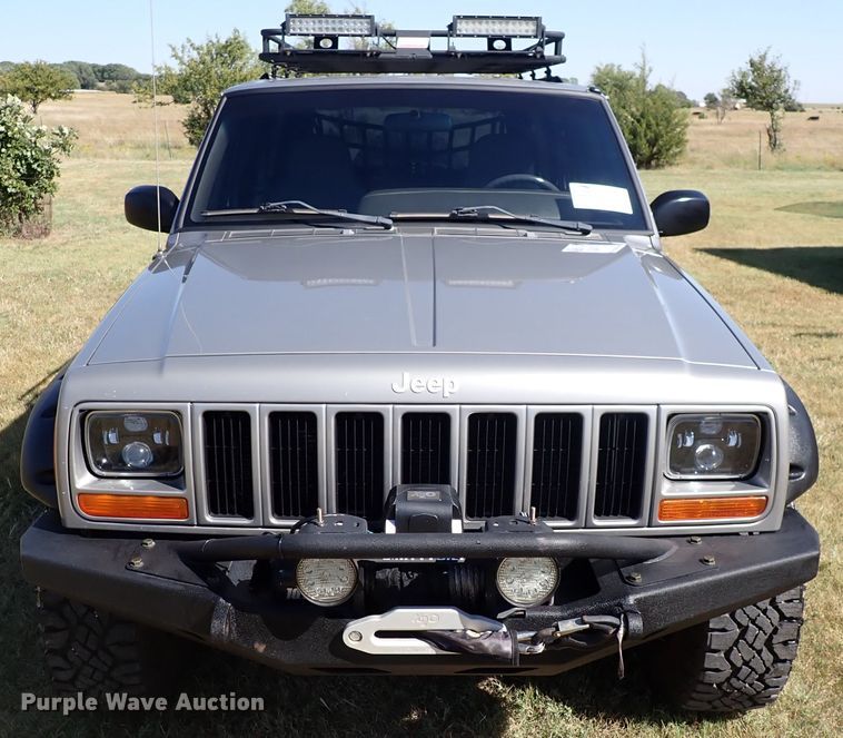 image for item DN2119 2001 Jeep Cherokee Sport  SUV