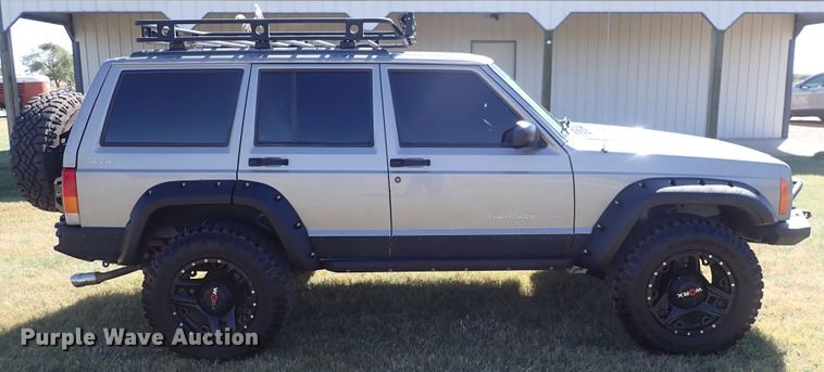 image for item DN2119 2001 Jeep Cherokee Sport  SUV