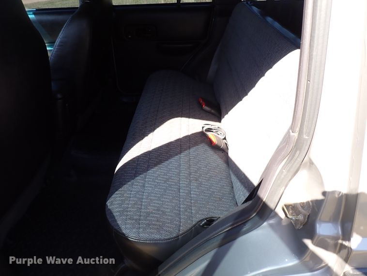 image for item DN2119 2001 Jeep Cherokee Sport  SUV