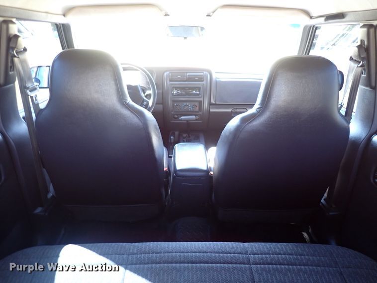 image for item DN2119 2001 Jeep Cherokee Sport  SUV