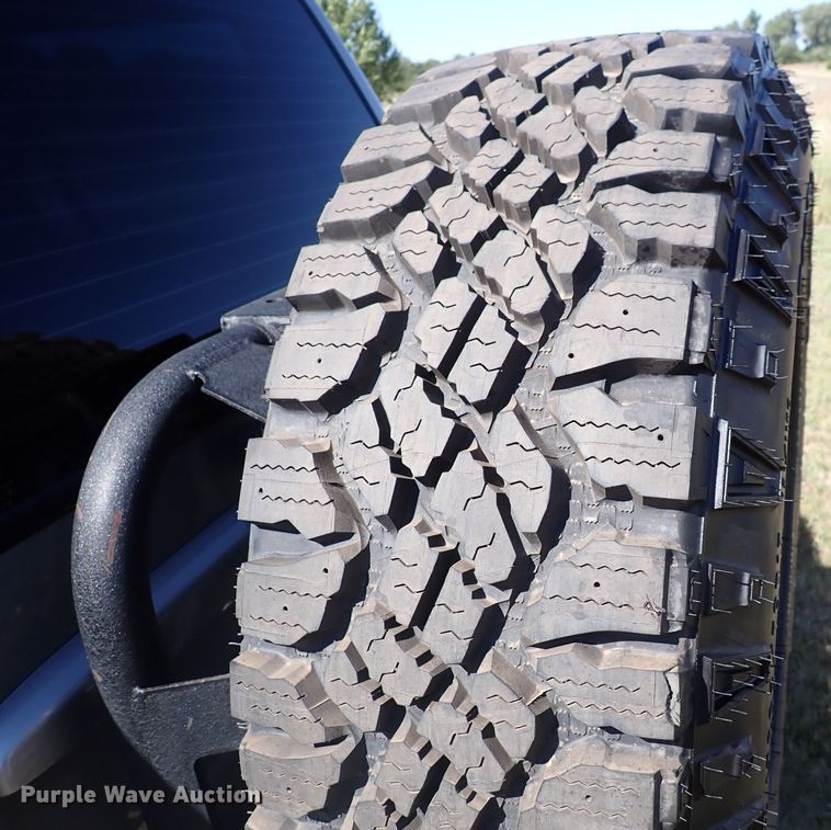 image for item DN2119 2001 Jeep Cherokee Sport  SUV