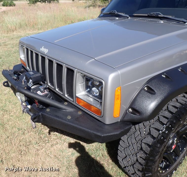 image for item DN2119 2001 Jeep Cherokee Sport  SUV