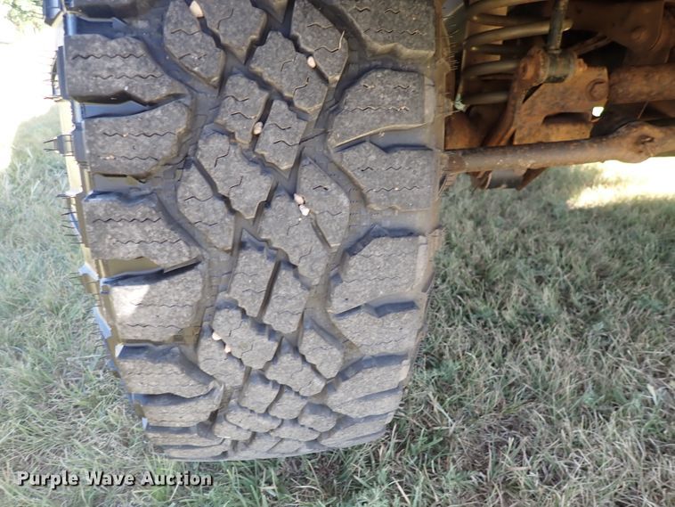 image for item DN2119 2001 Jeep Cherokee Sport  SUV