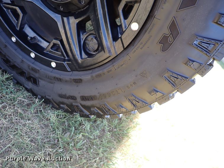 image for item DN2119 2001 Jeep Cherokee Sport  SUV