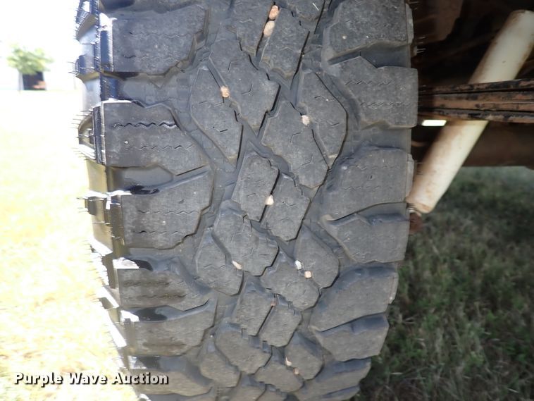 image for item DN2119 2001 Jeep Cherokee Sport  SUV