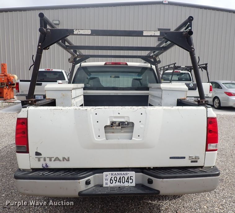 image for item DN2132 2009 Nissan Titan  King Cab pickup truck