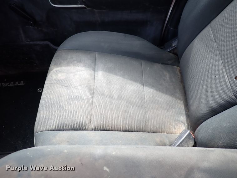 image for item DN2132 2009 Nissan Titan  King Cab pickup truck