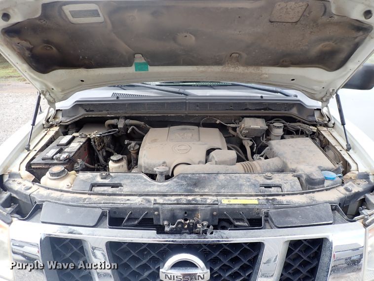 image for item DN2132 2009 Nissan Titan  King Cab pickup truck