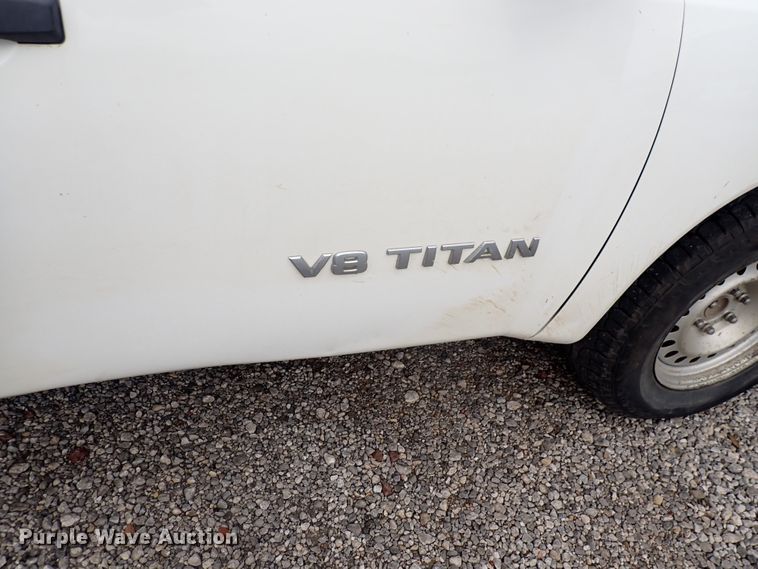 image for item DN2132 2009 Nissan Titan  King Cab pickup truck