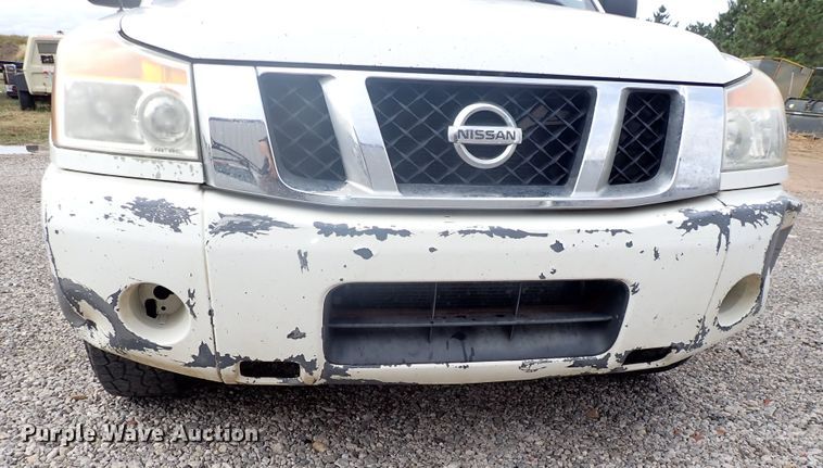 image for item DN2132 2009 Nissan Titan  King Cab pickup truck