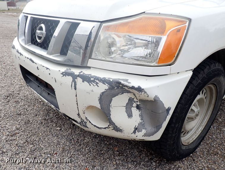 image for item DN2132 2009 Nissan Titan  King Cab pickup truck