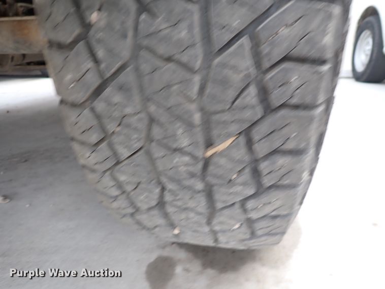 image for item DN2132 2009 Nissan Titan  King Cab pickup truck