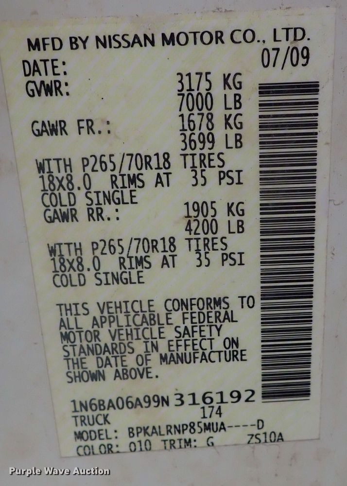 image for item DN2132 2009 Nissan Titan  King Cab pickup truck