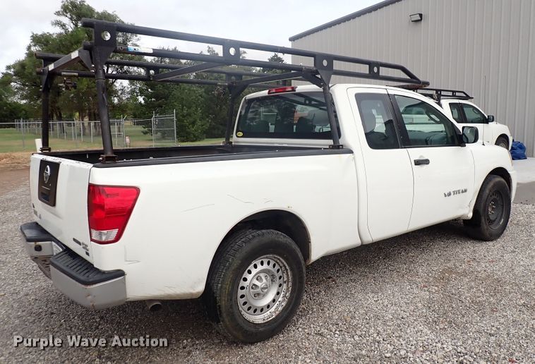 image for item DN2133 2009 Nissan Titan  King Cab pickup truck