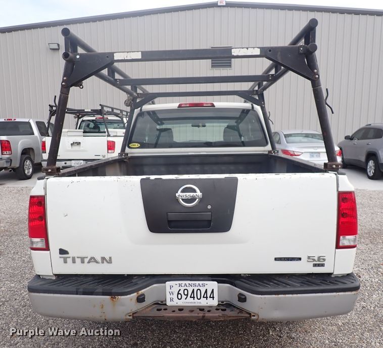 image for item DN2133 2009 Nissan Titan  King Cab pickup truck