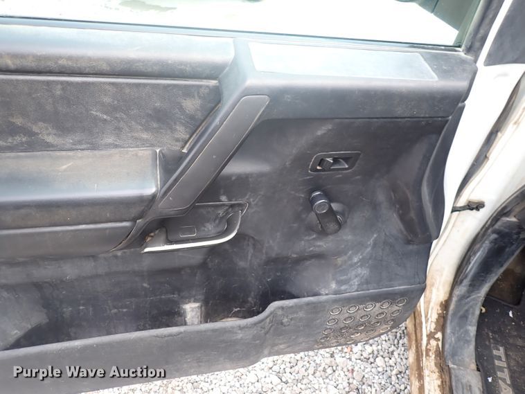 image for item DN2133 2009 Nissan Titan  King Cab pickup truck