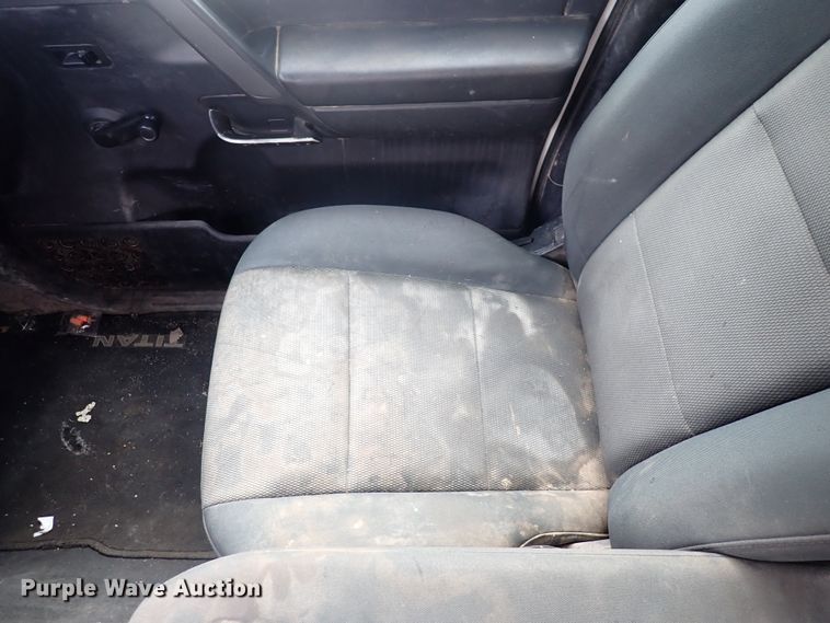 image for item DN2133 2009 Nissan Titan  King Cab pickup truck