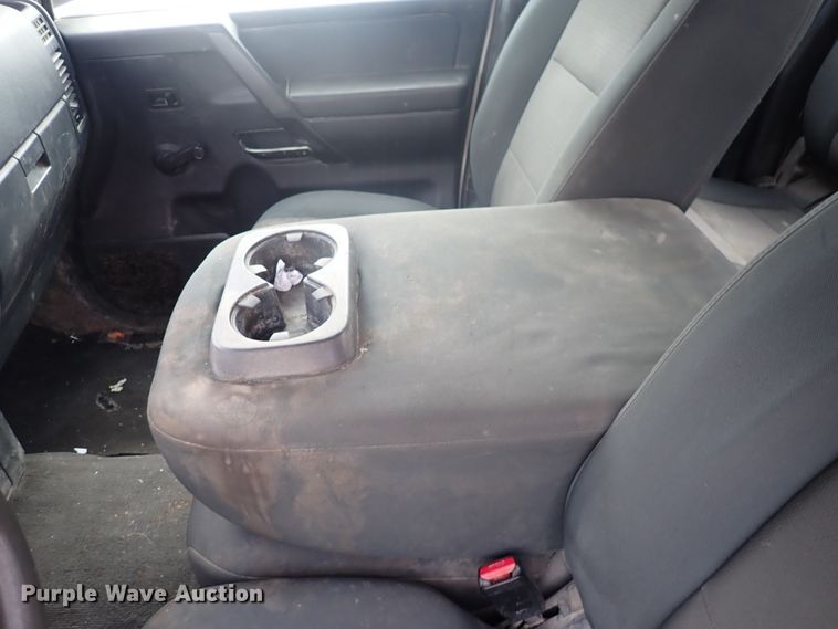 image for item DN2133 2009 Nissan Titan  King Cab pickup truck