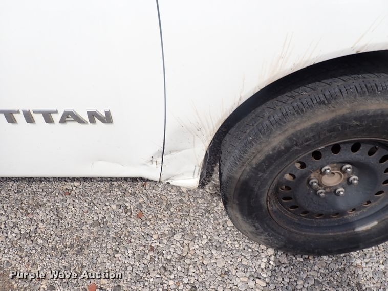 image for item DN2133 2009 Nissan Titan  King Cab pickup truck