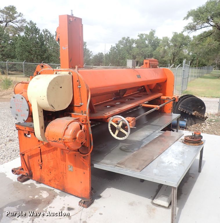 image for item DN2135 Cincinnati 1010 shear