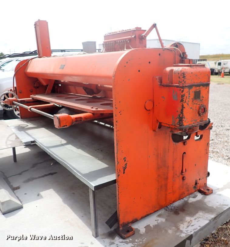 image for item DN2135 Cincinnati 1010 shear