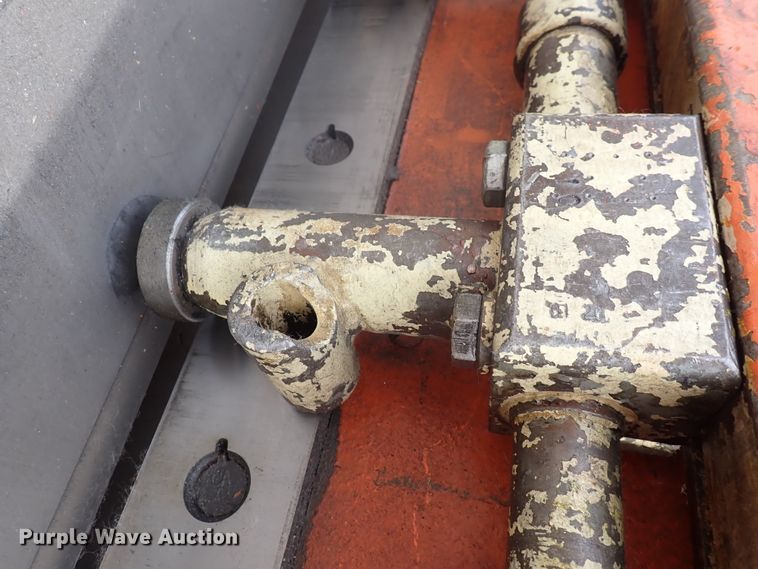 image for item DN2135 Cincinnati 1010 shear