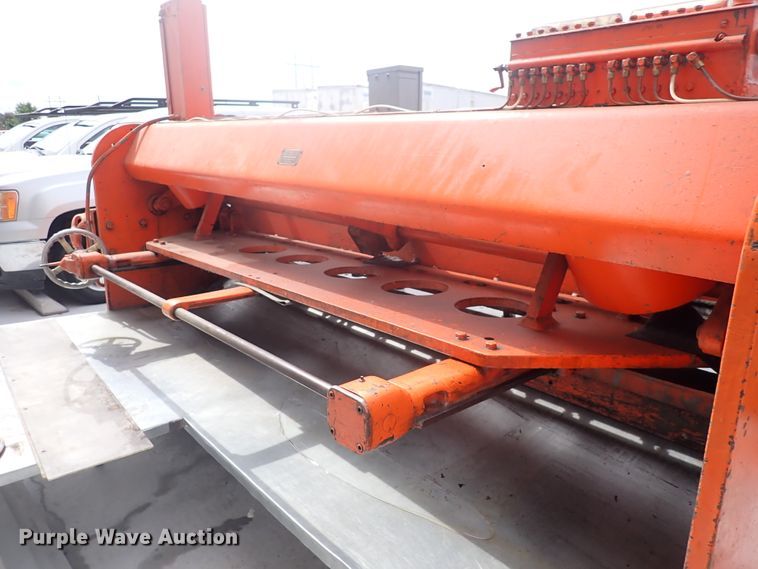 image for item DN2135 Cincinnati 1010 shear