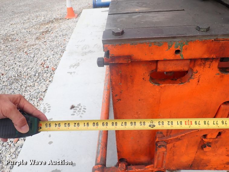 image for item DN2135 Cincinnati 1010 shear