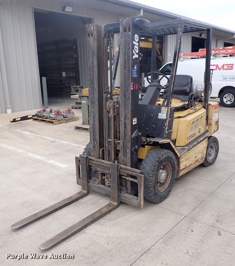 image for item DN2137 Yale GLP050RGEUAE084  forklift