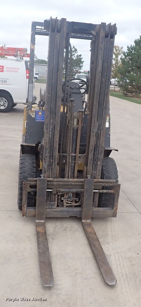 image for item DN2137 Yale GLP050RGEUAE084  forklift