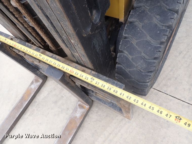 image for item DN2137 Yale GLP050RGEUAE084  forklift