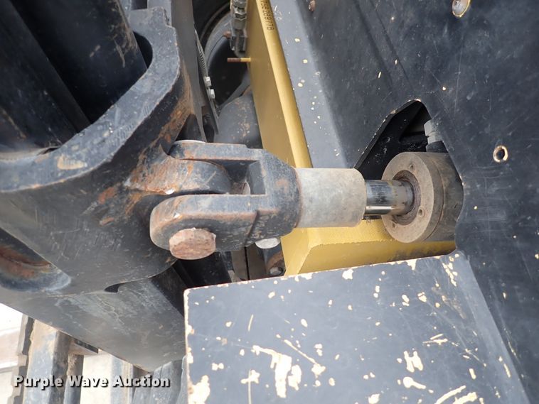 image for item DN2137 Yale GLP050RGEUAE084  forklift