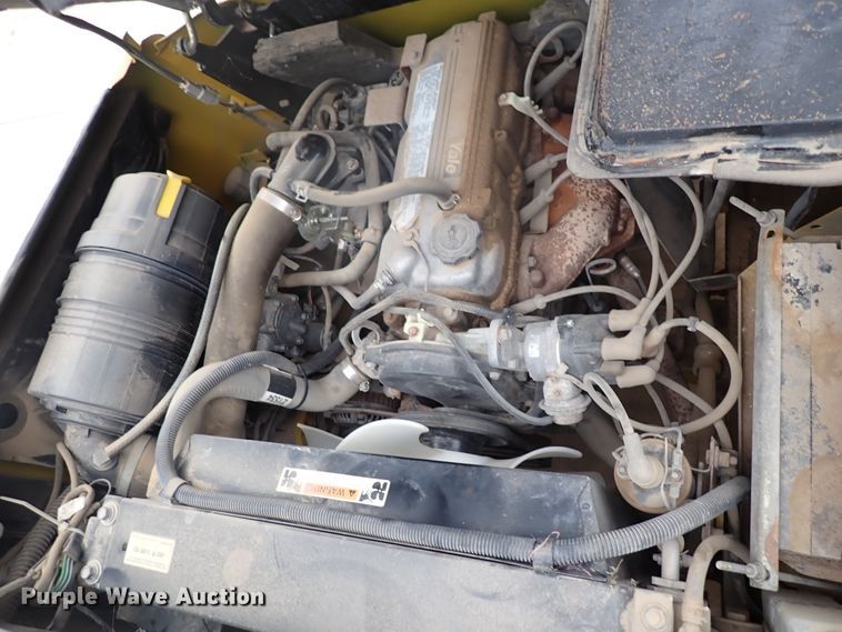 image for item DN2137 Yale GLP050RGEUAE084  forklift