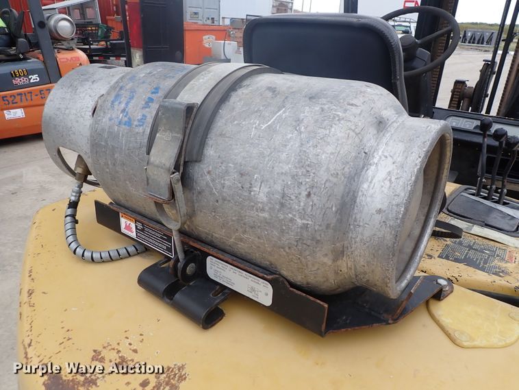 image for item DN2137 Yale GLP050RGEUAE084  forklift