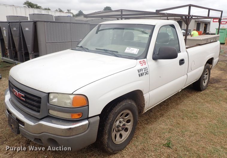 image for item DN2139 2006 GMC Sierra 1500  pickup truck