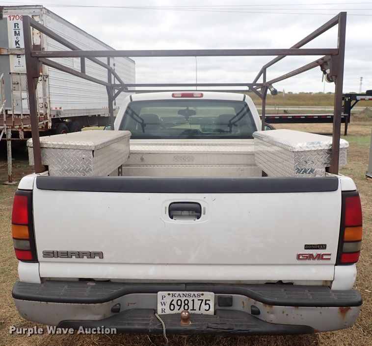 image for item DN2139 2006 GMC Sierra 1500  pickup truck